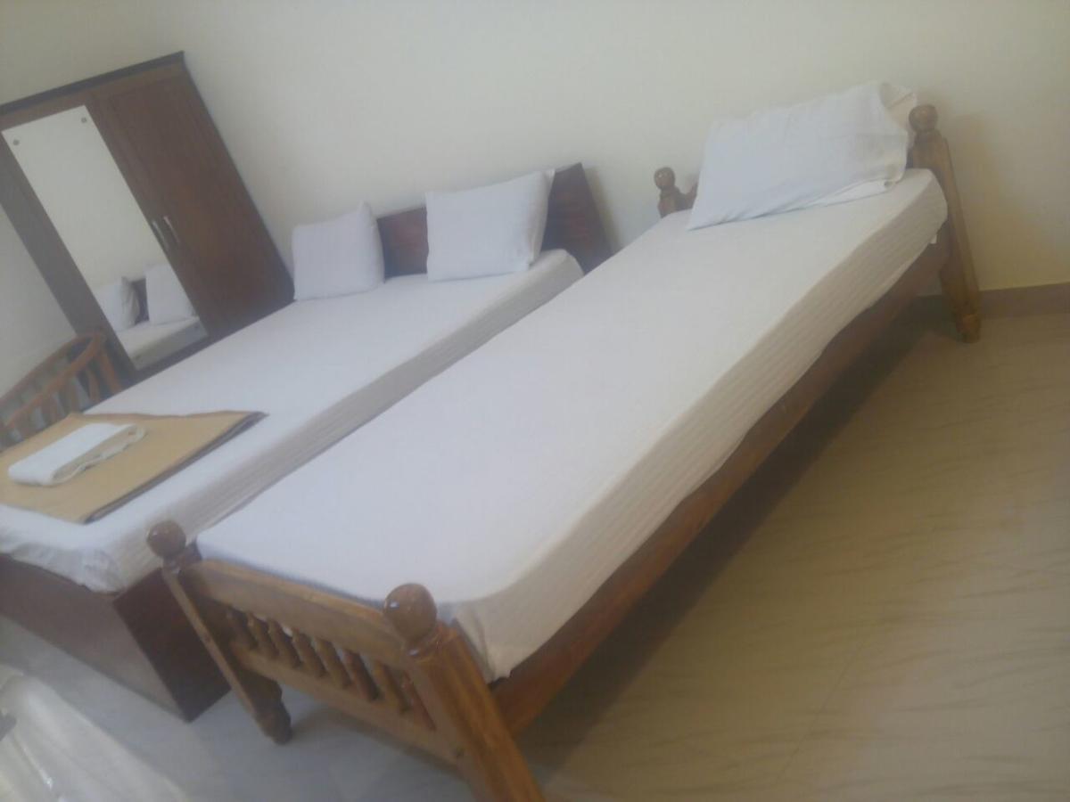 Manjira Lodge Ґуруваюр Екстер'єр фото